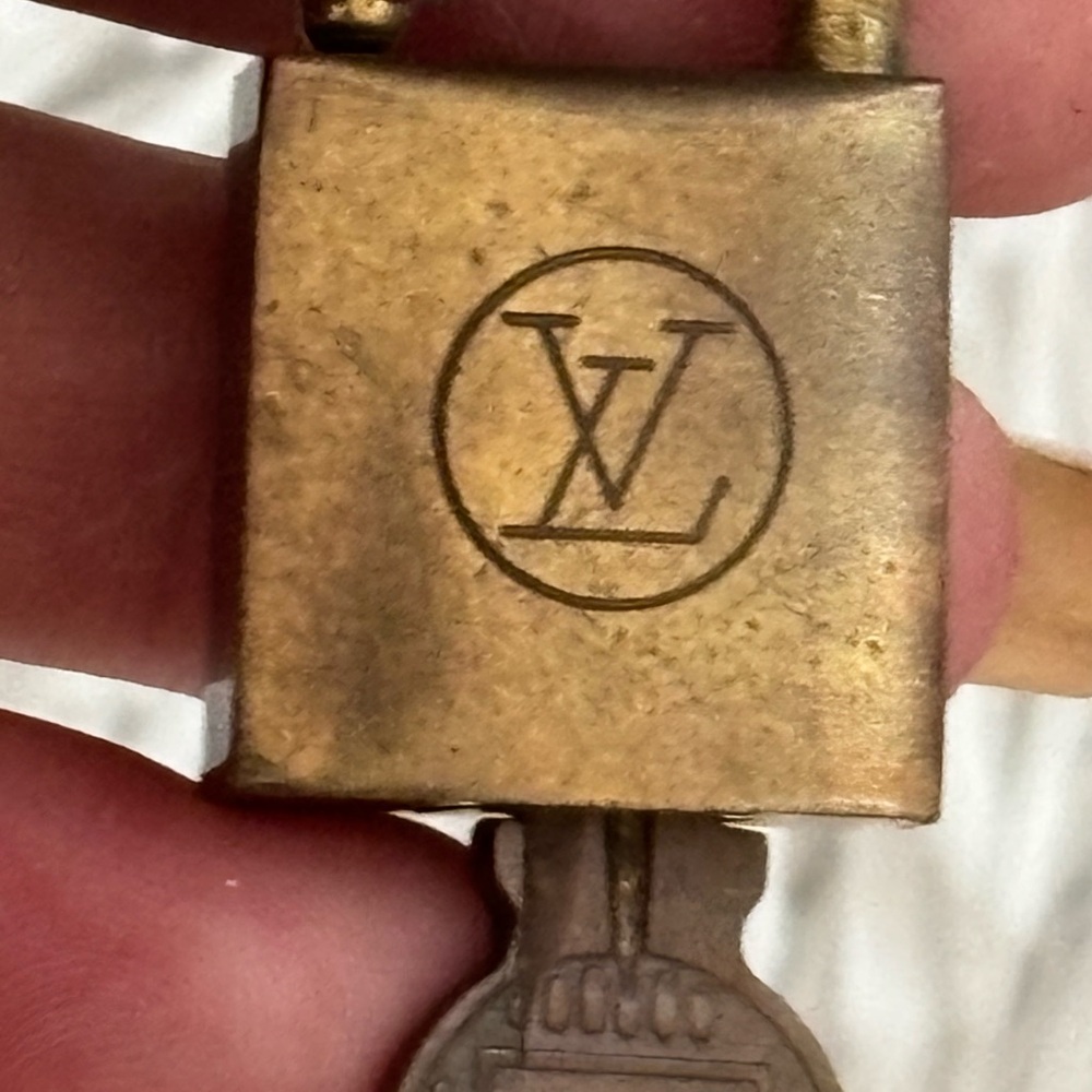 Louis Vuitton lock & keys vintage - Picture 4 of 11